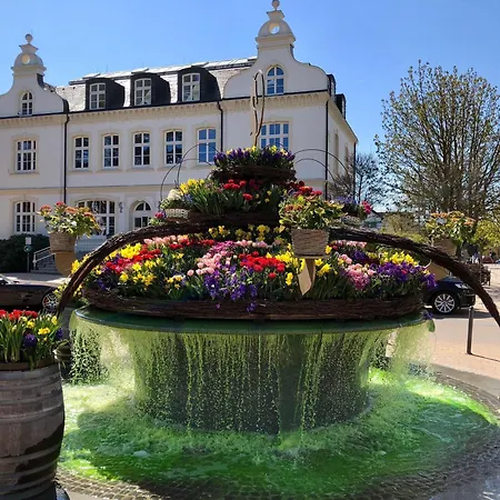 Schoenhier-timmendorf טימנדורפר שטרנד