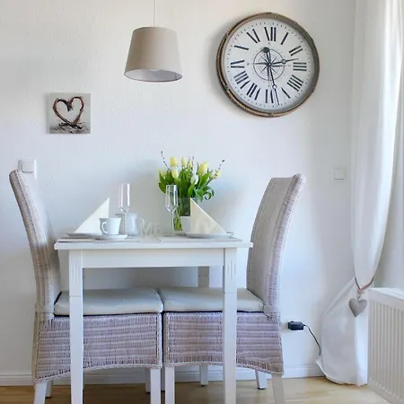 Schoenhier-timmendorf * Timmendorfer Strand