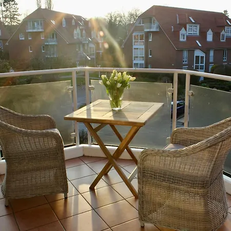 Schoenhier-timmendorf טימנדורפר שטרנד